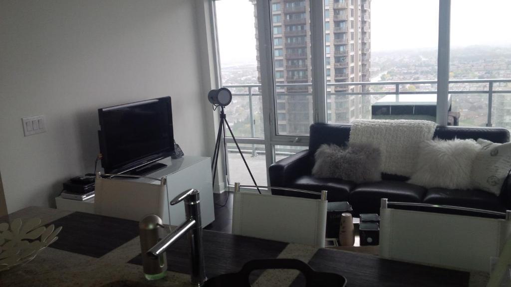 Square One Fully Furnished Suite Mississauga Pokoj fotografie